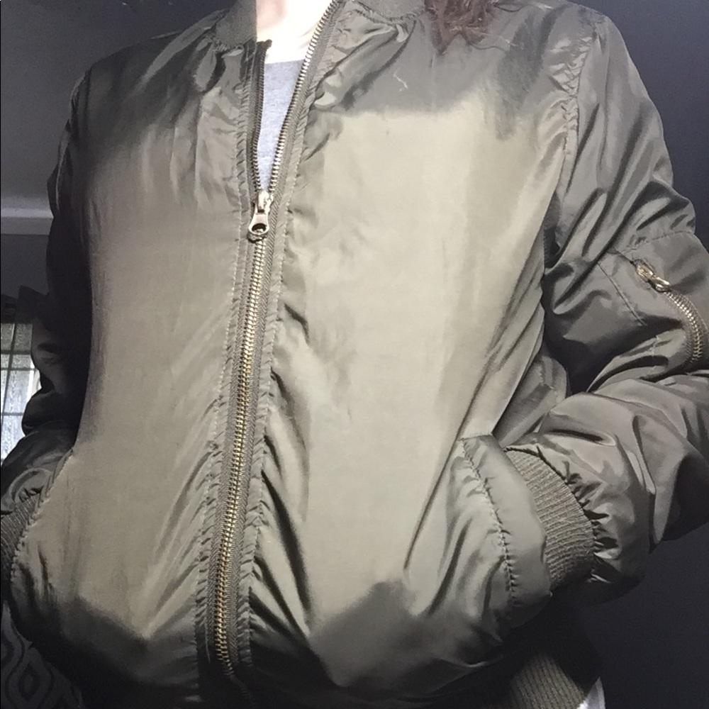 Bomber jacket